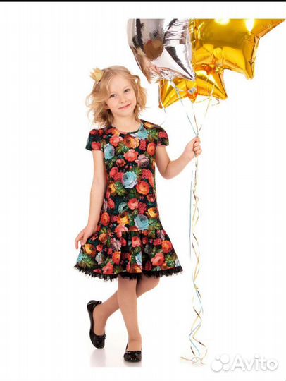 Платье для девочки размер 146 новое