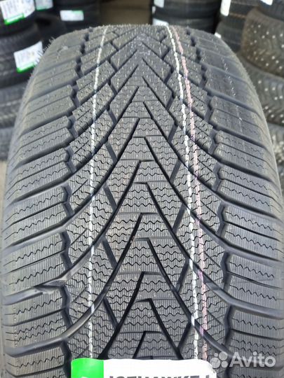 Grenlander IceHawke 1 215/45 R17 91V