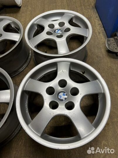 R16 BMW E39 E60 E61 E38 E65 Original