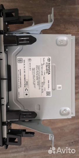 Магнитола Toyota Land Cruise 200