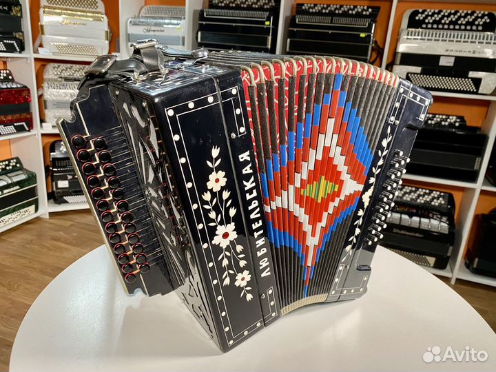 Гармонь Любительская фабричная Тульская в До