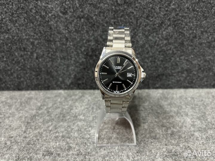 Часы casio новые