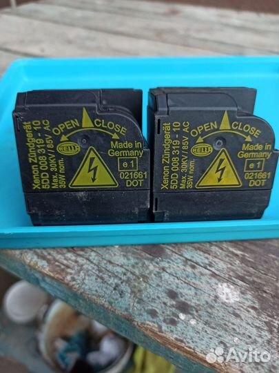 Hella 5DD008319-10. Блок розжига ксенон d2s