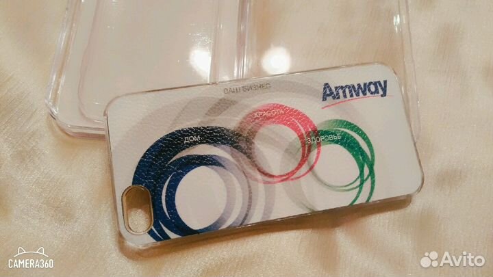 Фирменный чехол для Айфона-новый