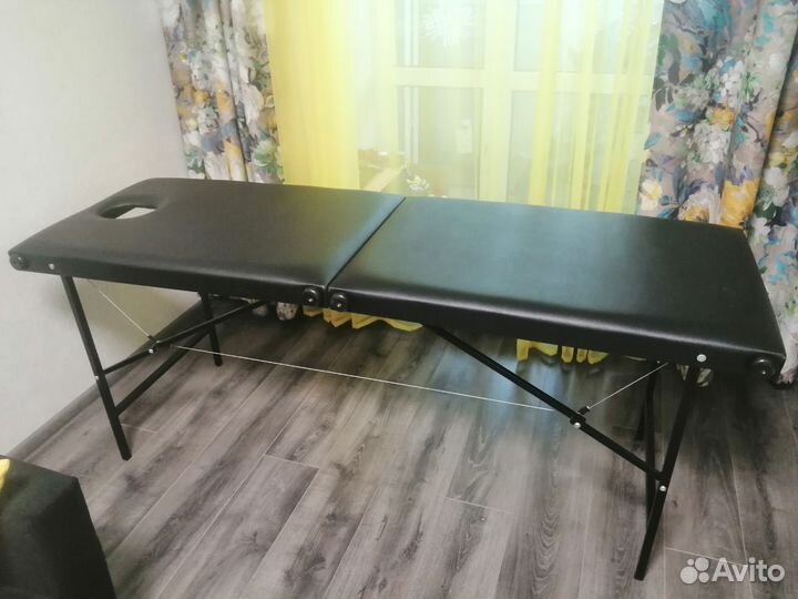 Кушетка массажный стол с вырезом для лица