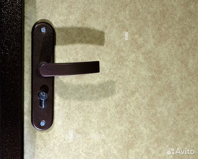 Дверь входная металлическая