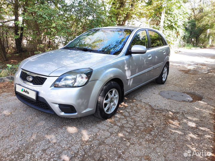 Kia Rio 1.4 AT, 2010, 221 000 км