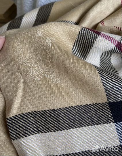 Шарфы палантины burberry