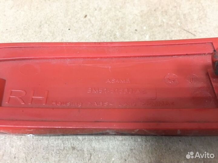 Катафот задний правый Ford Focus 3 хетчбек