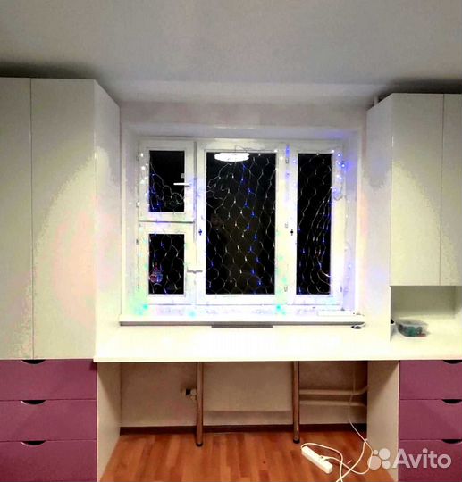 Рабочая зона у окна