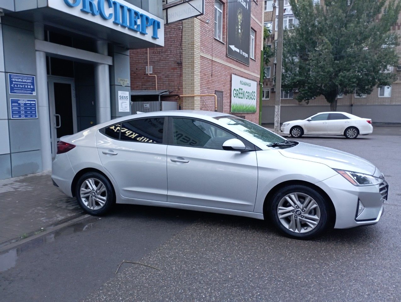 Hyundai Elantra: фото владельца