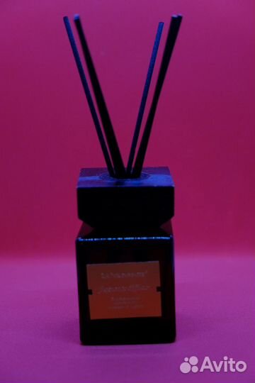 Диффузор с запахом жасмина