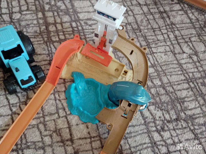 Машинки трасса 200