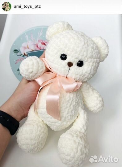Вязаный медведь ручной работы