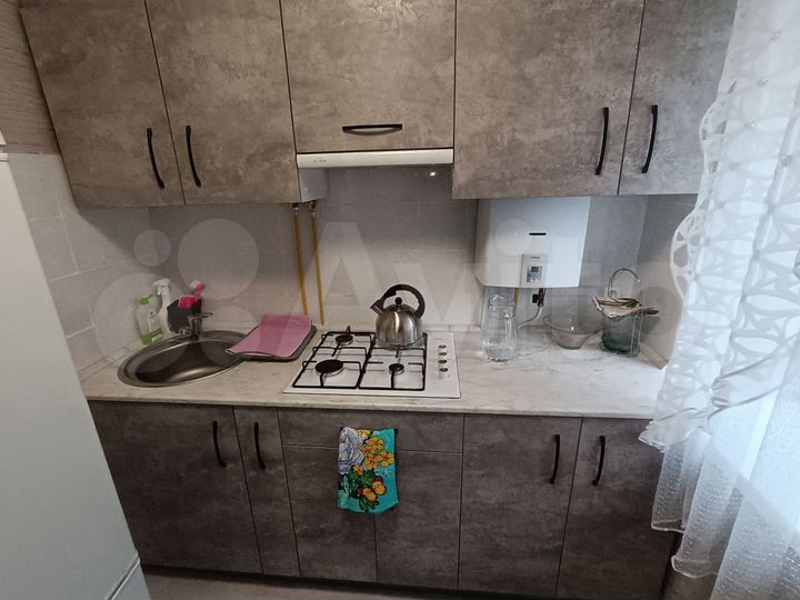 2-к. квартира, 47 м², 2/4 эт.