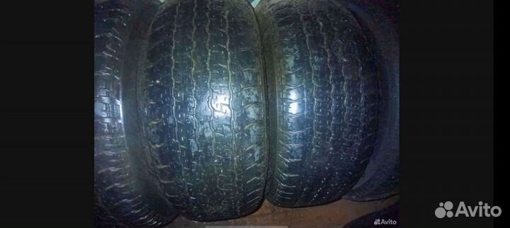 Bridgestone Dueler H/T 265/65 R17