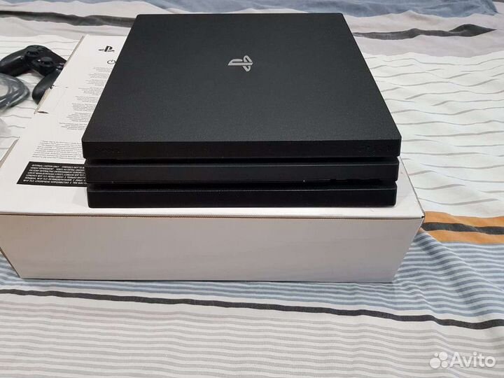 Sony PS4 pro 1tb