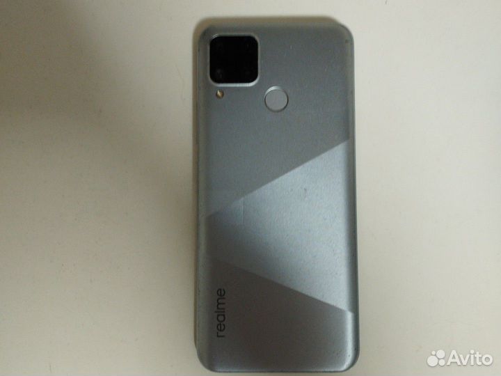 Realme c 15