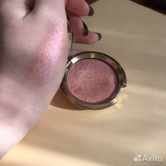 Хайлайтер Becca