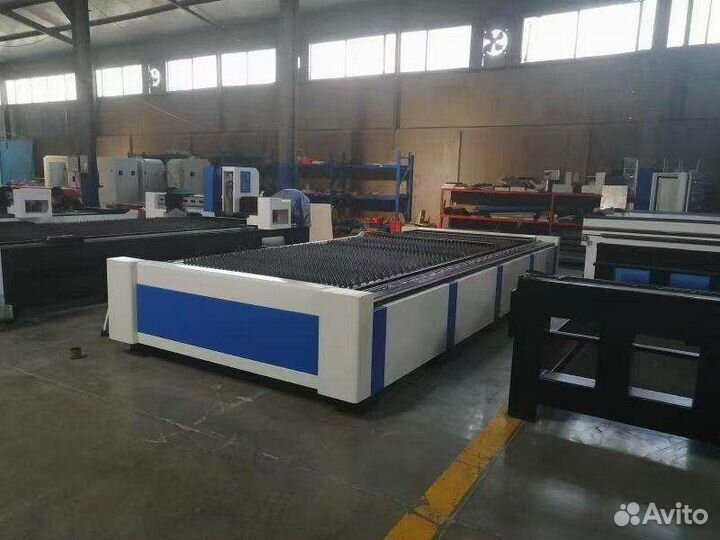 Лазерной станок для резки металла