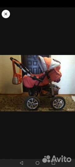 Прогулочная коляска
