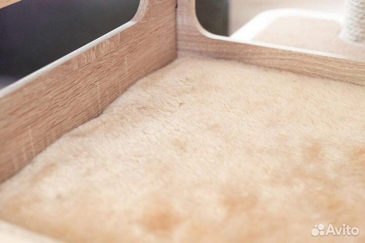 Двухэтажный дом для домашнего тигра