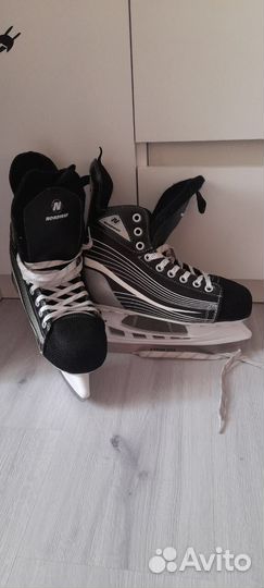 Коньки хоккейные 39 размер