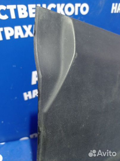 Накладка на дверь Chevrolet Niva внедорожник 2123