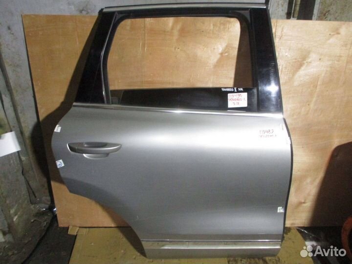 Дверь задняя правая VW Touareg 2 (7P)