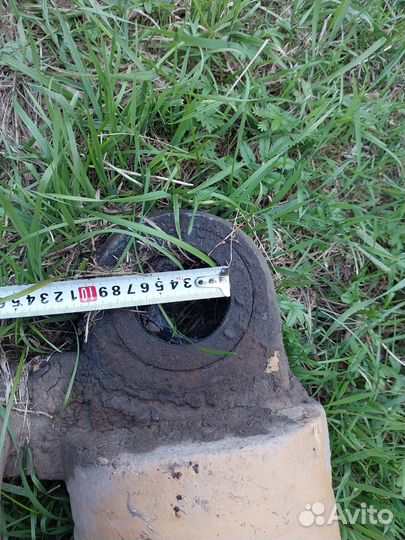 Целиндры подьема стрелы от фронтального погрузчика