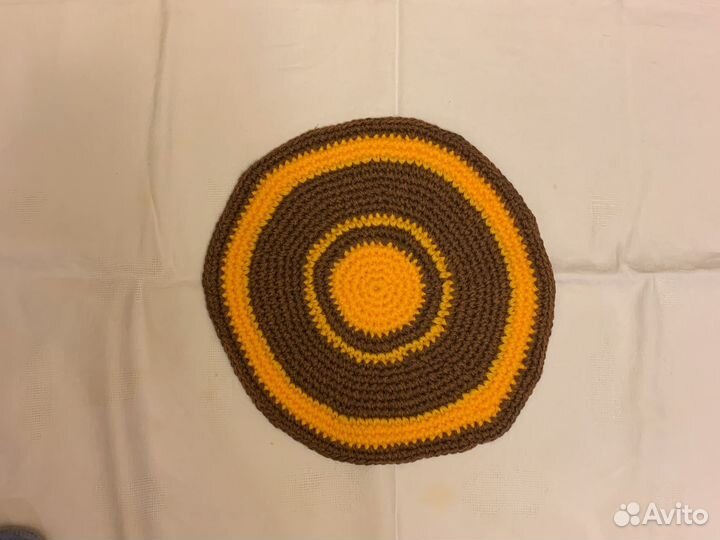 Коврик на стул ручная работа