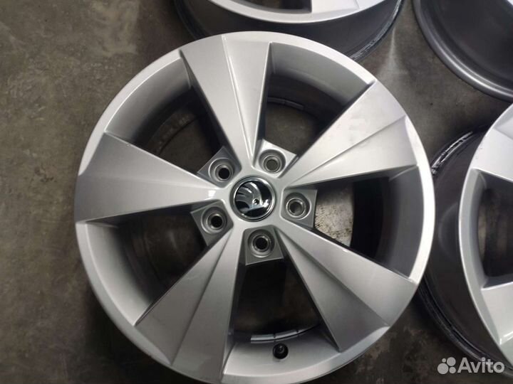Оригинальные R16/5*112 Skoda Octavia-4 диска