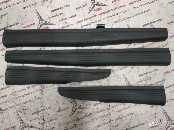 Порожки w211 Mercedes комплект