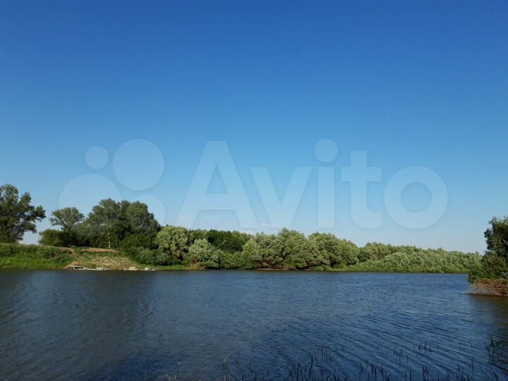 Дом 20 м² на участке 10 сот.