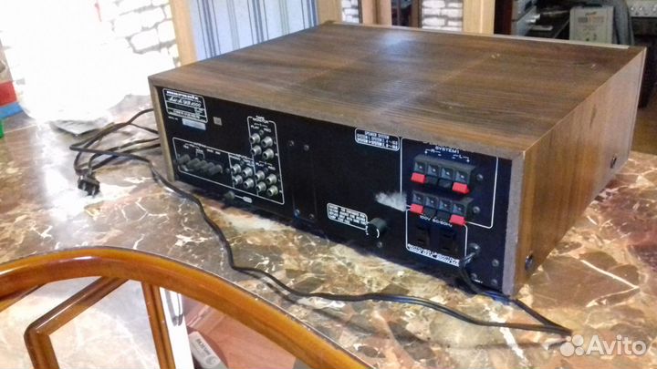 Усилитель рессивер marantz SR 4000