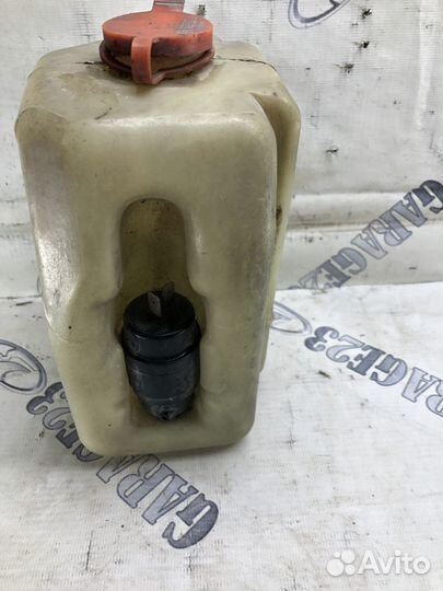 Бачок омывателя с моторчиком audi 80 B2