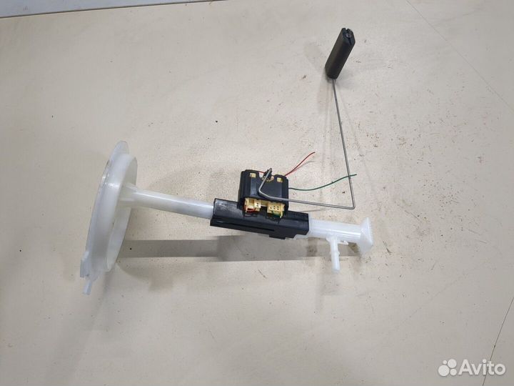 Датчик уровня топлива Nissan Rogue, 2019