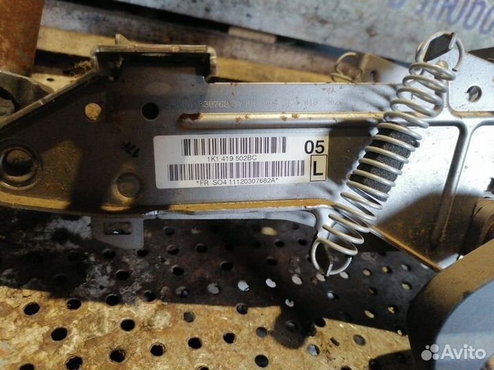 Колонка рулевая Skoda Yeti