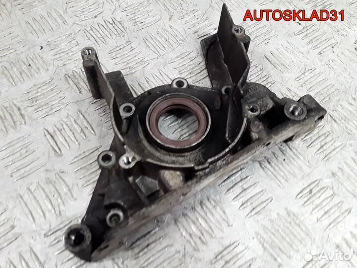 Крышка двигателя передняя VW Passat B5 038103153A