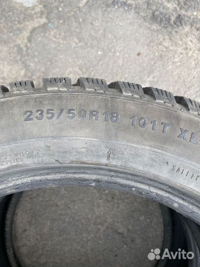 Kumho I'Zen KW22 235/50 R18 27H