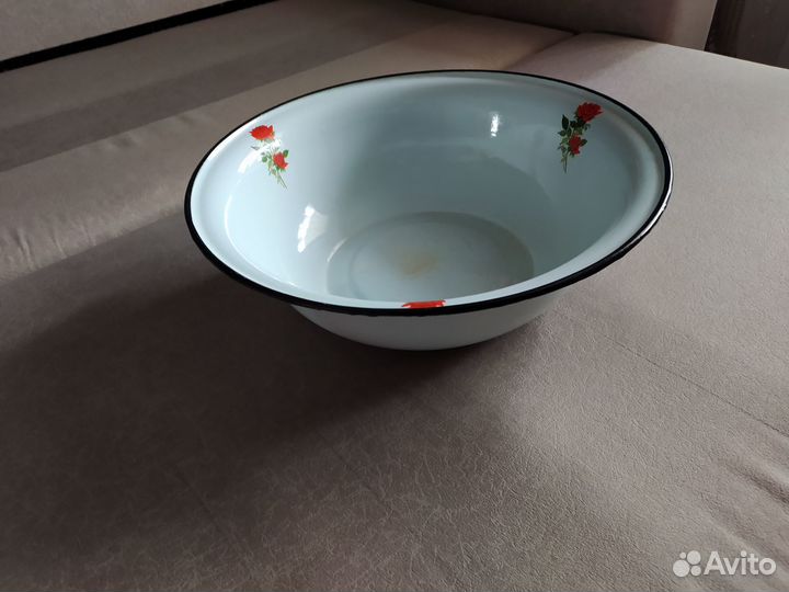 Таз эмалированный СССР