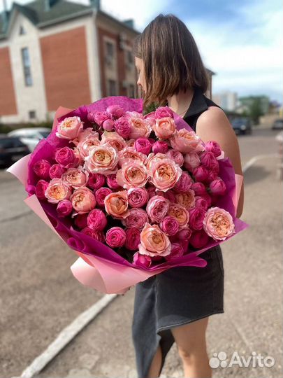 Авторские букеты из пионовидной розы