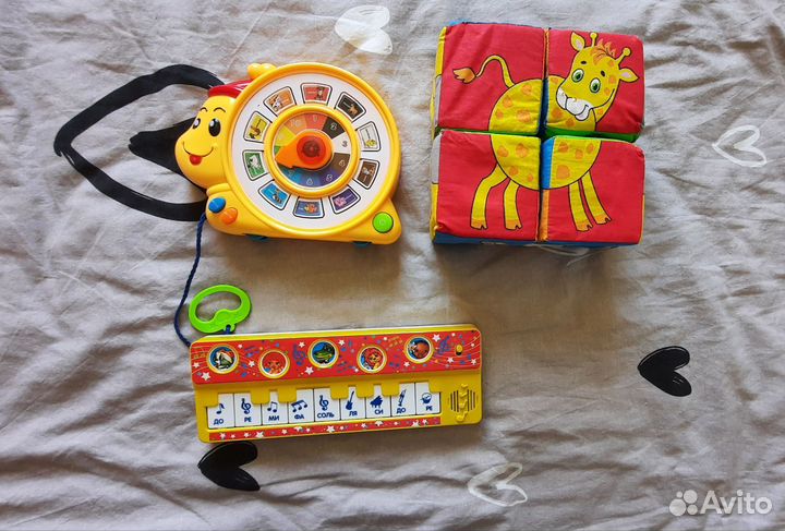 Музыкальные игрушки для малышей