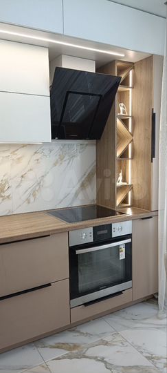 2-к. квартира, 53 м², 5/16 эт.