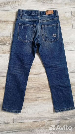 Джинсы на мальчика новые 116-122