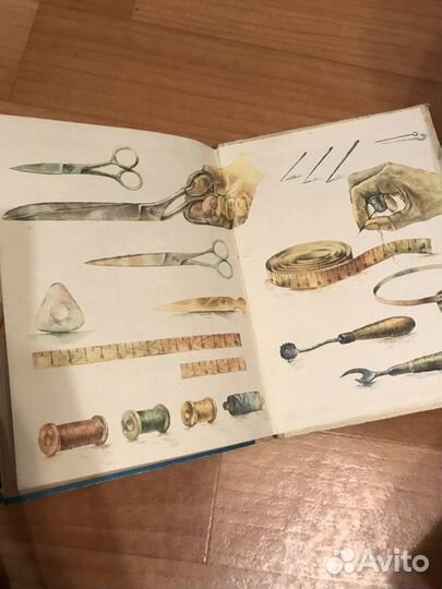 Книга Учись шить 1989 г Егорова Монастырная