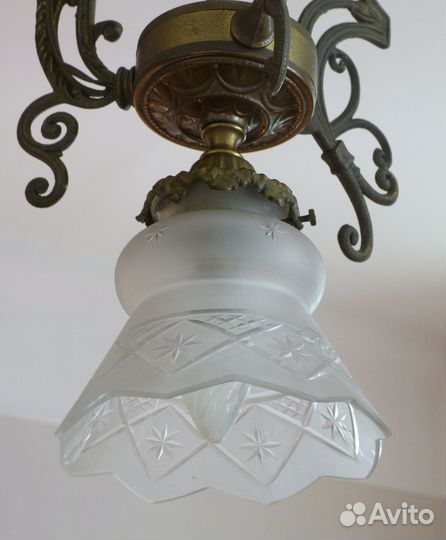 Старинная люстра с драконом. Италия