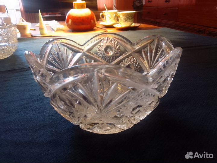 Хрусталь ссср.рюмки, салатники,вазочка