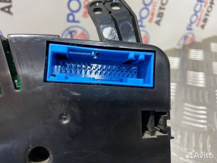 Панель приборов Chery Fora A21