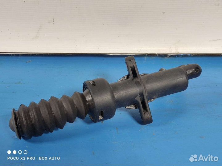 Рабочий цилиндр сцепления Пежо 307 дизель